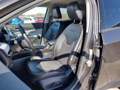 Used 2022 Jeep Compass Latitude w/ Convenience Group image 10