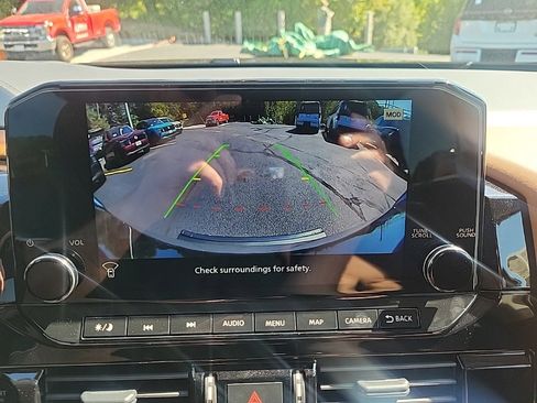 New 2025 Nissan Pathfinder Platinum w/ Cargo Package image 19