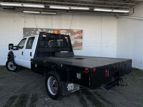 Used 2015 Ford F550 XL w/ Power Equipment Group image 3