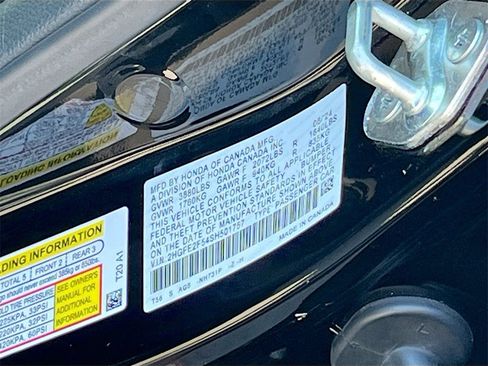 Used 2025 Honda Civic Sport image 30