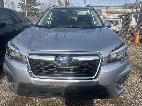Used 2019 Subaru Forester Limited image 4