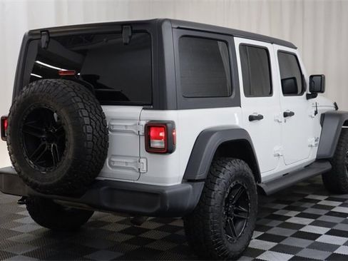 Used 2019 Jeep Wrangler Unlimited Sport S image 18