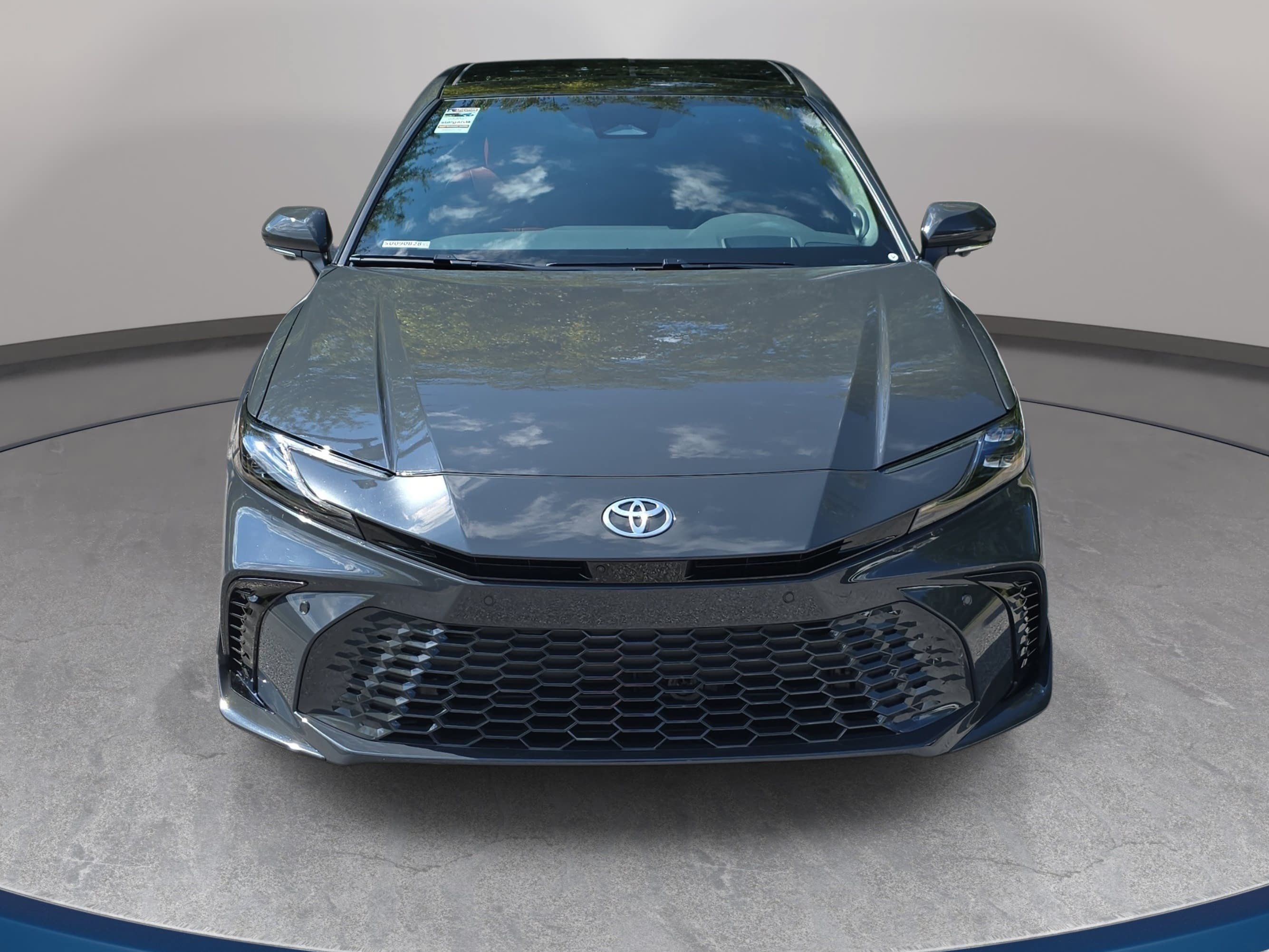 Used 2025 Toyota Camry XSE w/ Premium Plus Package FWD image 2