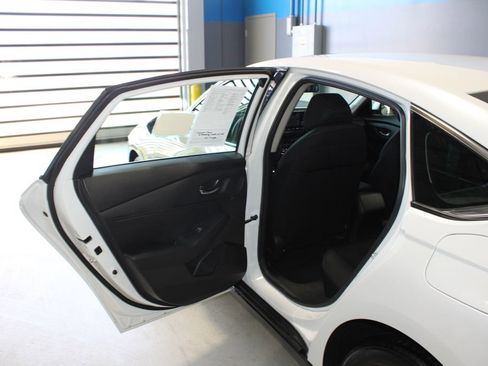 Used 2024 Honda Accord EX image 14