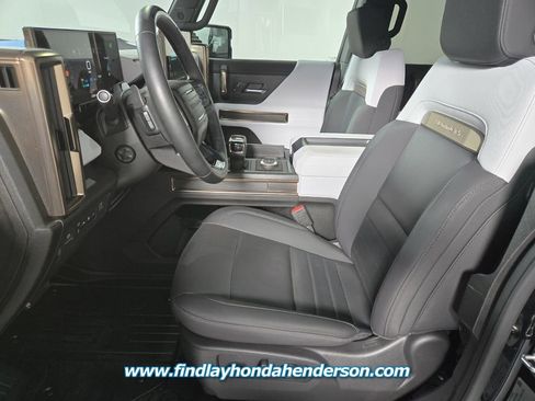 Used 2024 GMC Hummer EV 2X w/ Extreme Off-Road Package image 15