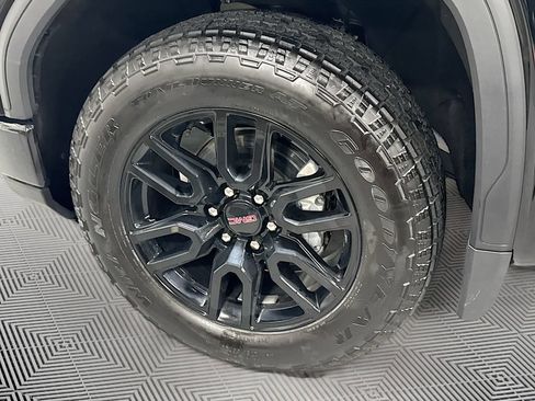 Used 2024 GMC Sierra 1500 Elevation AWD/4WD image 32