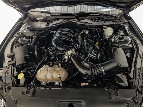 Used 2017 Ford Mustang Coupe image 43