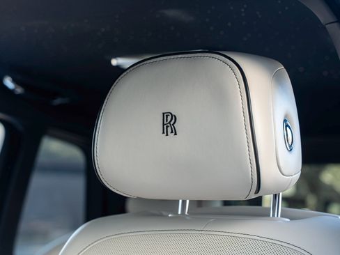 Certified 2021 Rolls-Royce Cullinan image 22