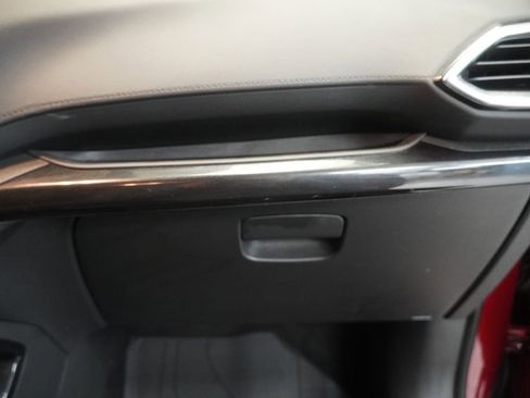 Used 2023 Chevrolet TrailBlazer LT w/ Convenience Package FWD image 36