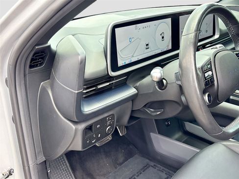 Used 2023 Hyundai Ioniq 6 Limited RWD image 10