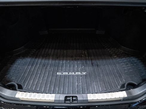 Certified 2025 Toyota Camry SE w/ Convenience Package image 36