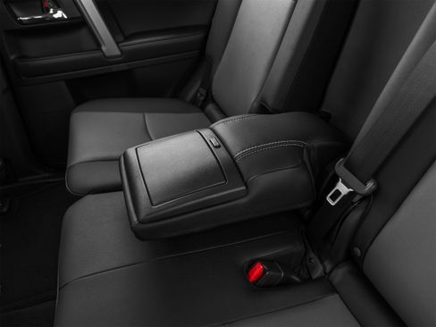 Used 2021 Toyota 4Runner Limited AWD/4WD image 41