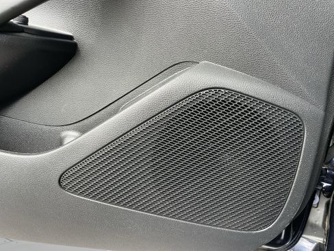Used 2023 Toyota Corolla LE FWD image 18