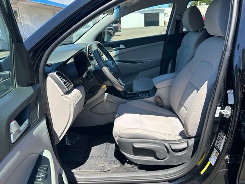 Used 2019 Hyundai Tucson SE AWD/4WD image 12