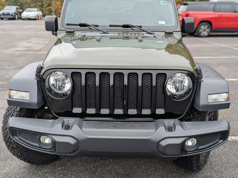 Used 2023 Jeep Wrangler Unlimited Sport image 12