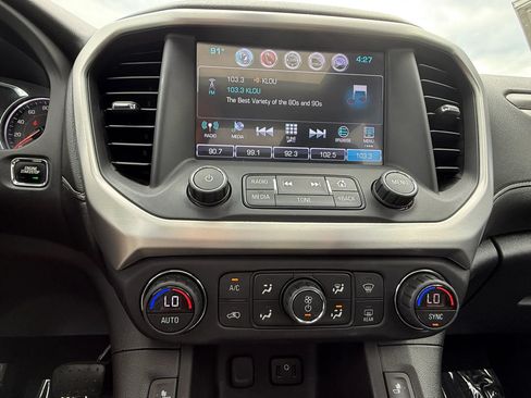 Used 2017 GMC Acadia SLT FWD image 21