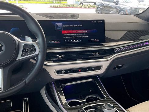 Used 2024 BMW X7 M60i w/ Executive Package image 8