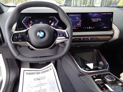 Used 2025 BMW X3 xDrive30i w/ Premium Package image 11