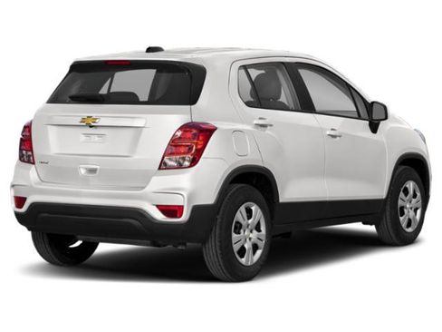 Used 2019 Chevrolet Trax LS image 4