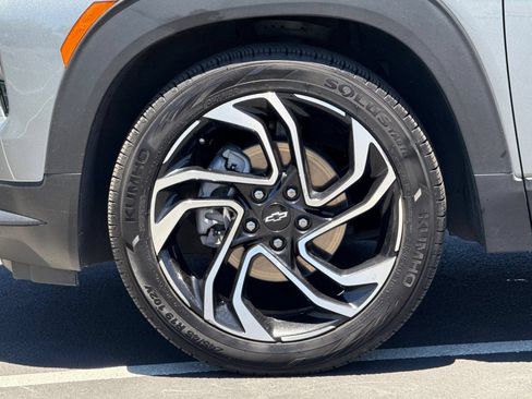 Used 2024 Chevrolet TrailBlazer RS FWD image 15