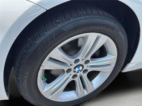 Used 2018 BMW 328d Sedan RWD image 36