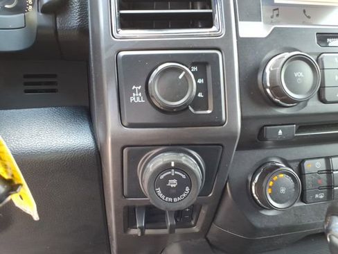 Used 2018 Ford F150 XLT w/ Equipment Group 302A Luxury AWD/4WD image 27