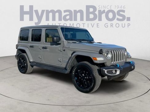 Used 2023 Jeep Wrangler Unlimited Sahara w/ Cold Weather Group image 1