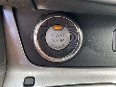 Used 2022 Nissan Murano SV AWD/4WD image 28