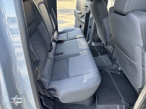 New 2026 Nissan Frontier SV AWD/4WD image 11