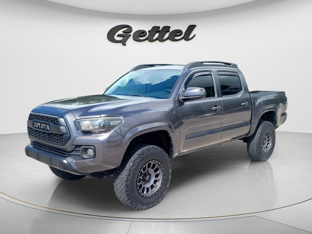 Used 2017 Toyota Tacoma SR w/ Tow Package AWD/4WD image 1