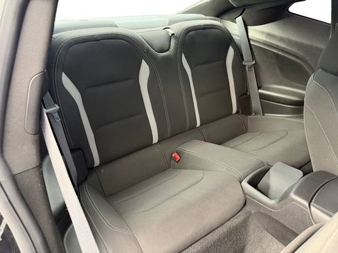 Used 2019 Chevrolet Camaro LT RWD image 17