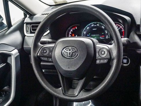 Certified 2025 Toyota RAV4 XLE w/ Convenience Package image 17