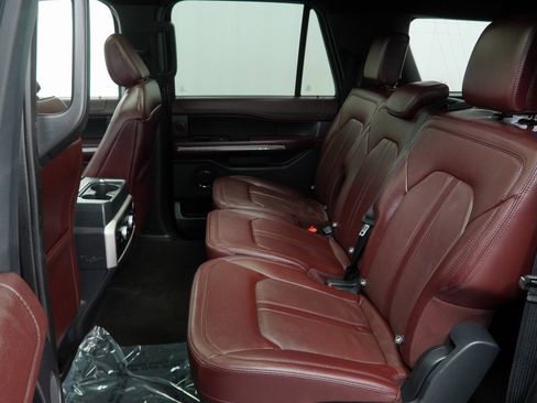 Used 2023 Ford Expedition Max Limited image 21