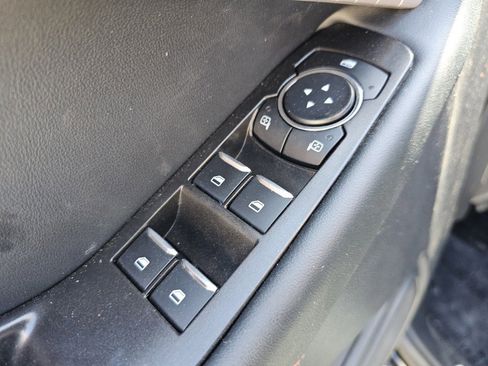 Used 2025 Ford Explorer ST-Line AWD/4WD image 28
