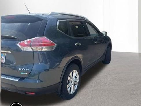 Used 2014 Nissan Rogue SV AWD/4WD image 4
