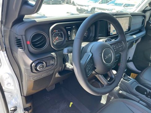 New 2026 Jeep Gladiator Rubicon AWD/4WD image 7