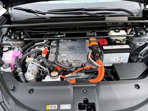 New 2026 Lexus RZ 450e AWD image 11