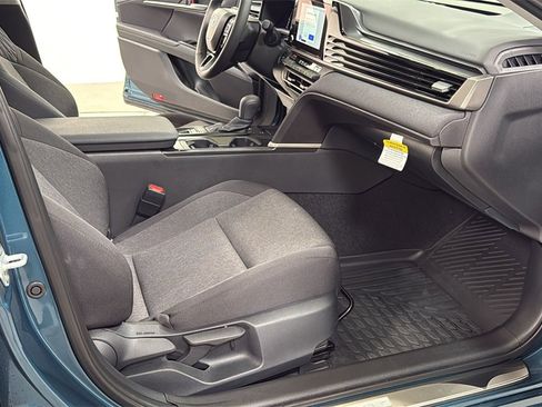 Certified 2025 Toyota Camry LE w/ Convenience Package image 18