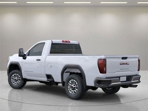 New 2026 GMC Sierra 2500 Pro w/ Convenience Package image 3
