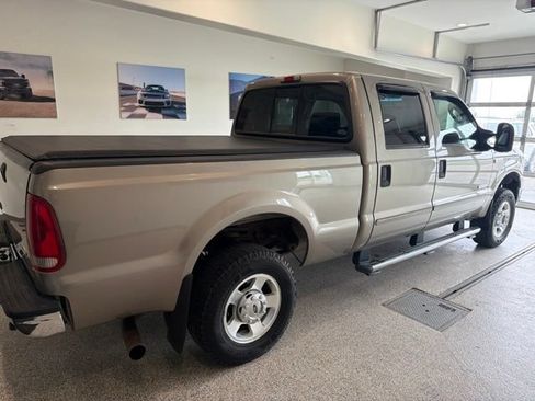 Used 2006 Ford F250 Lariat AWD/4WD image 5