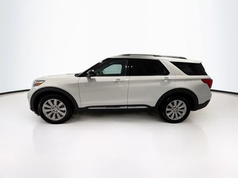 Used 2020 Ford Explorer Limited AWD/4WD image 4