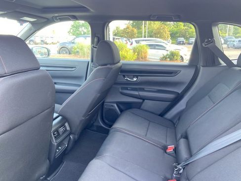 Used 2024 Honda CR-V Sport image 17