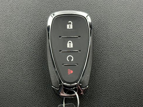 Used 2024 Chevrolet Equinox LT image 21