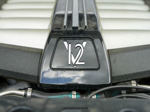 Used 2017 Rolls-Royce Wraith image 19