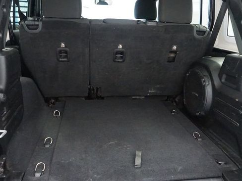 Certified 2018 Jeep Wrangler Unlimited Sahara image 24