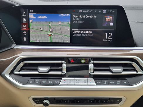 Used 2022 BMW X5 xDrive40i image 32