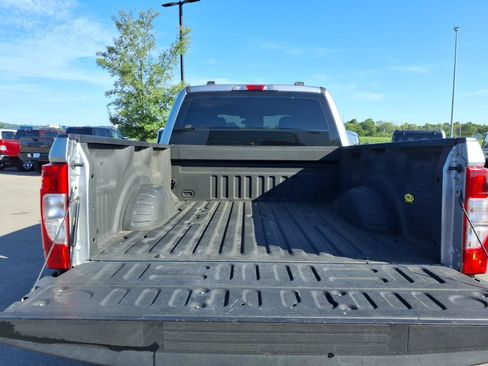 Used 2022 Ford F250 XL RWD image 15