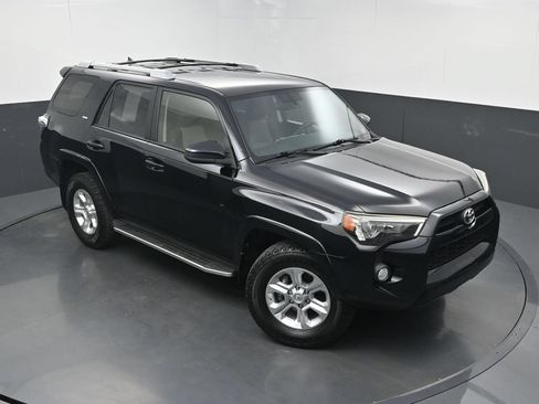 Used 2015 Toyota 4Runner SR5 RWD image 30