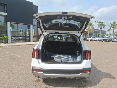 New 2026 Kia Sorento EX FWD image 6
