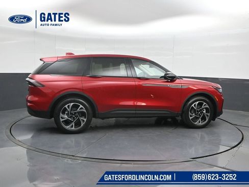 New 2026 Lincoln Nautilus Premier w/ Equipment Group 102A AWD/4WD image 3